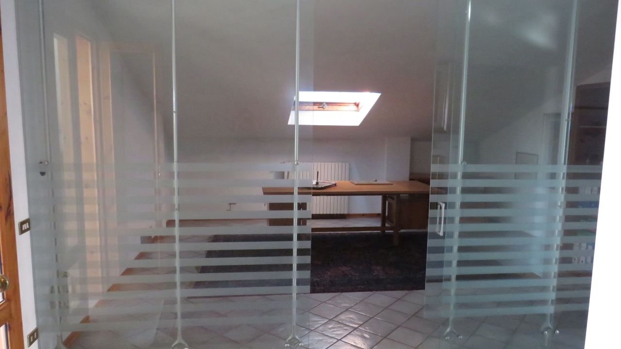 Вилла в Монтекатини-Терме, Италия, 403 м² - фото 17