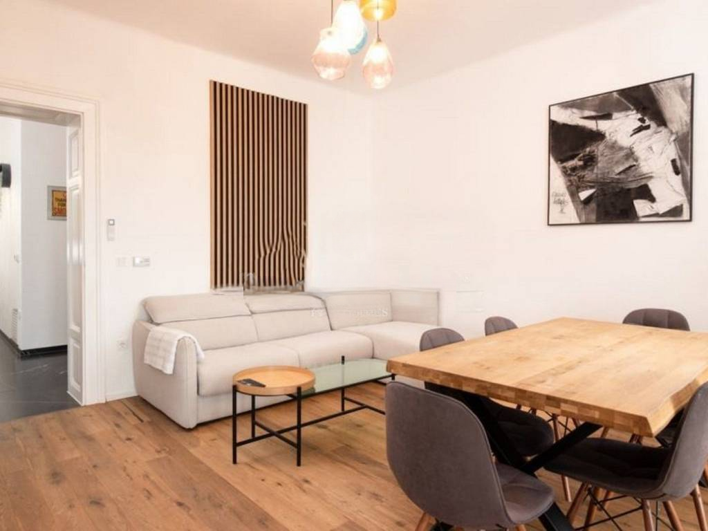 Квартира в Опатии, Хорватия, 100 м² - фото 1