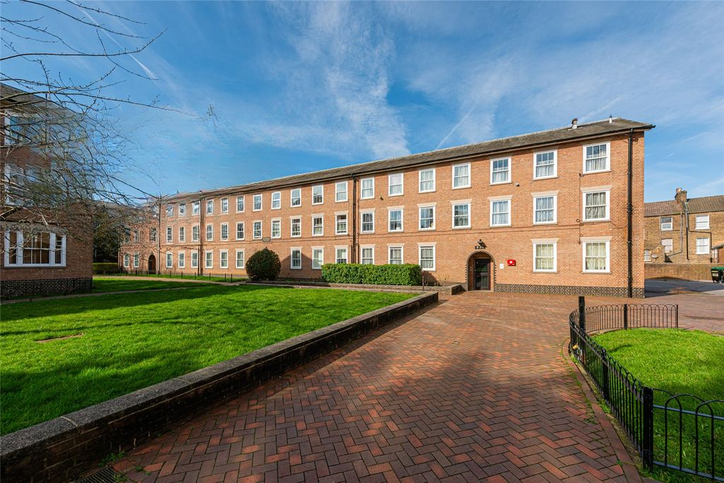 Квартира в Лондоне, Великобритания, 50 м² - фото 1