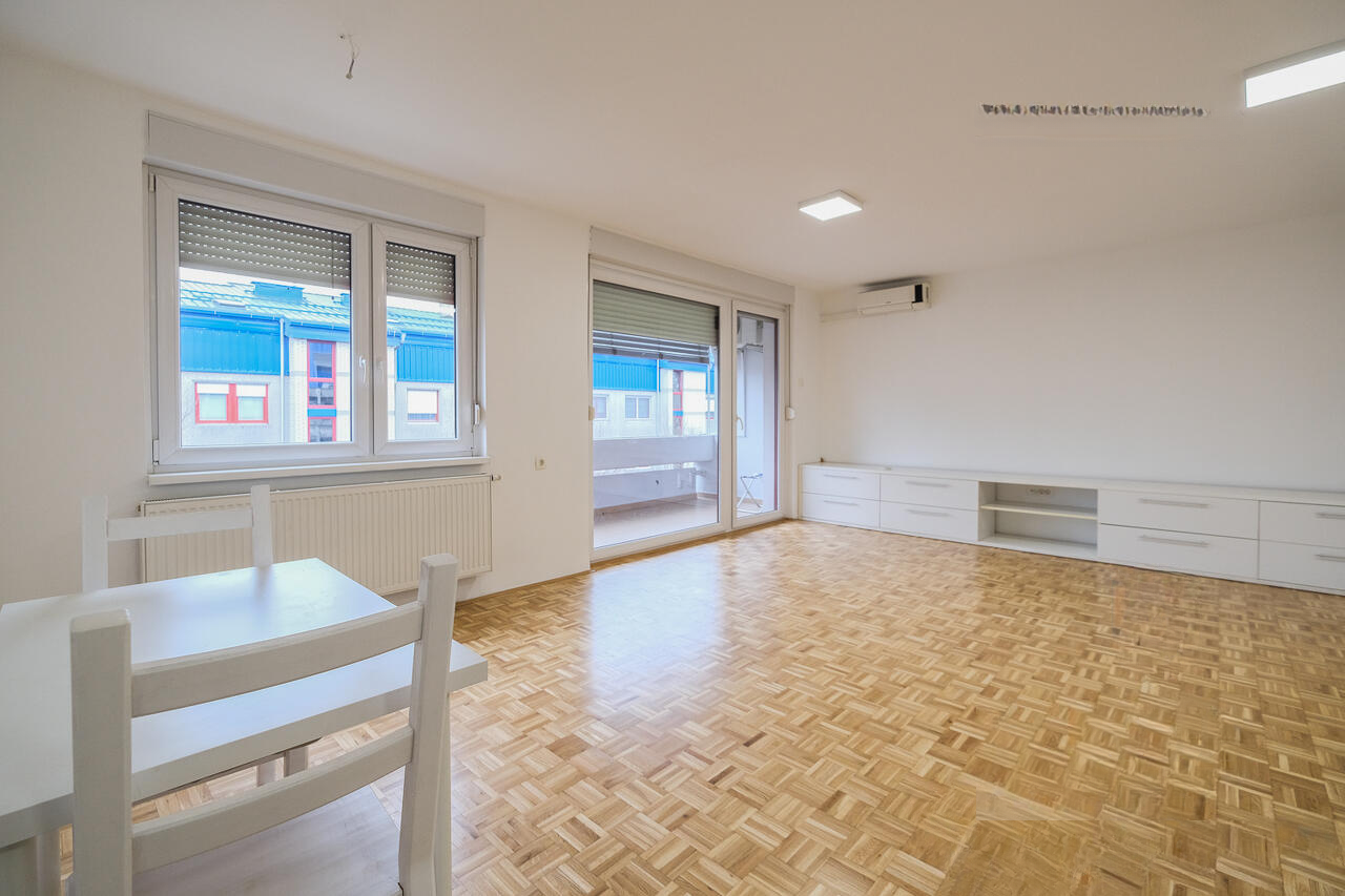 Квартира в Любляне, Словения, 84 м² - фото 1