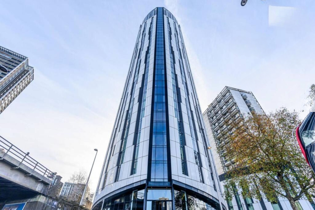 Квартира в Лондоне, Великобритания, 35 м² - фото 1