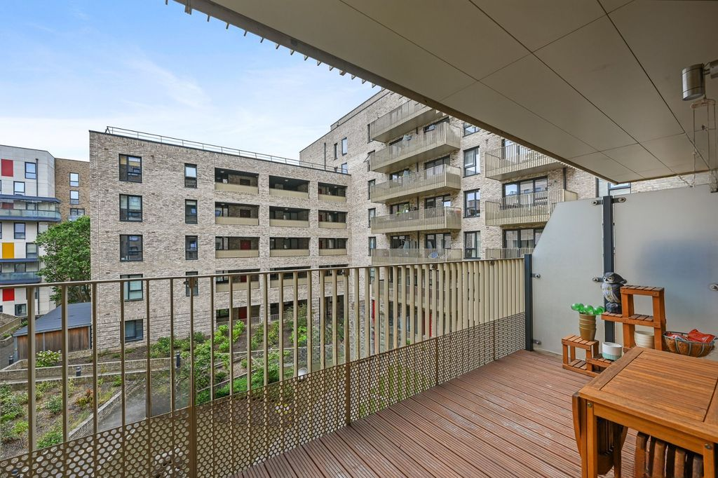 Квартира в Лондоне, Великобритания, 8 м² - фото 1