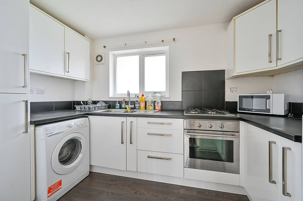 Квартира в Лондоне, Великобритания, 47 м² - фото 1