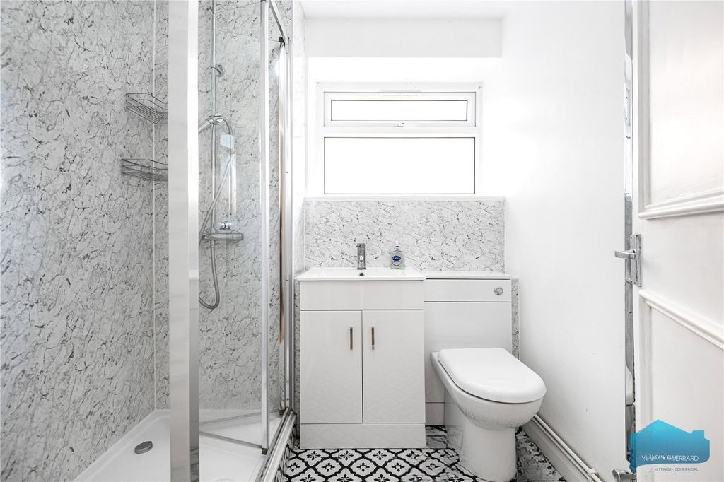 Квартира в Лондоне, Великобритания, 45 м² - фото 1