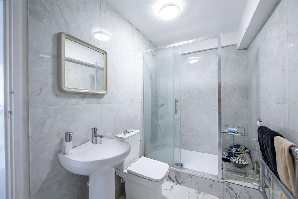 Квартира в Лондоне, Великобритания, 58 м² - фото 1