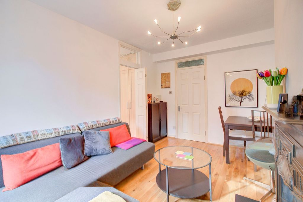 Квартира в Лондоне, Великобритания, 36 м² - фото 1