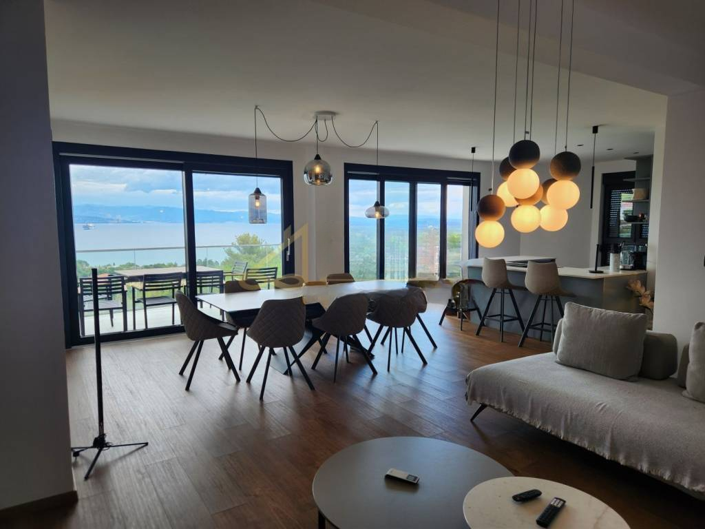 Квартира в Опатии, Хорватия, 136 м² - фото 1