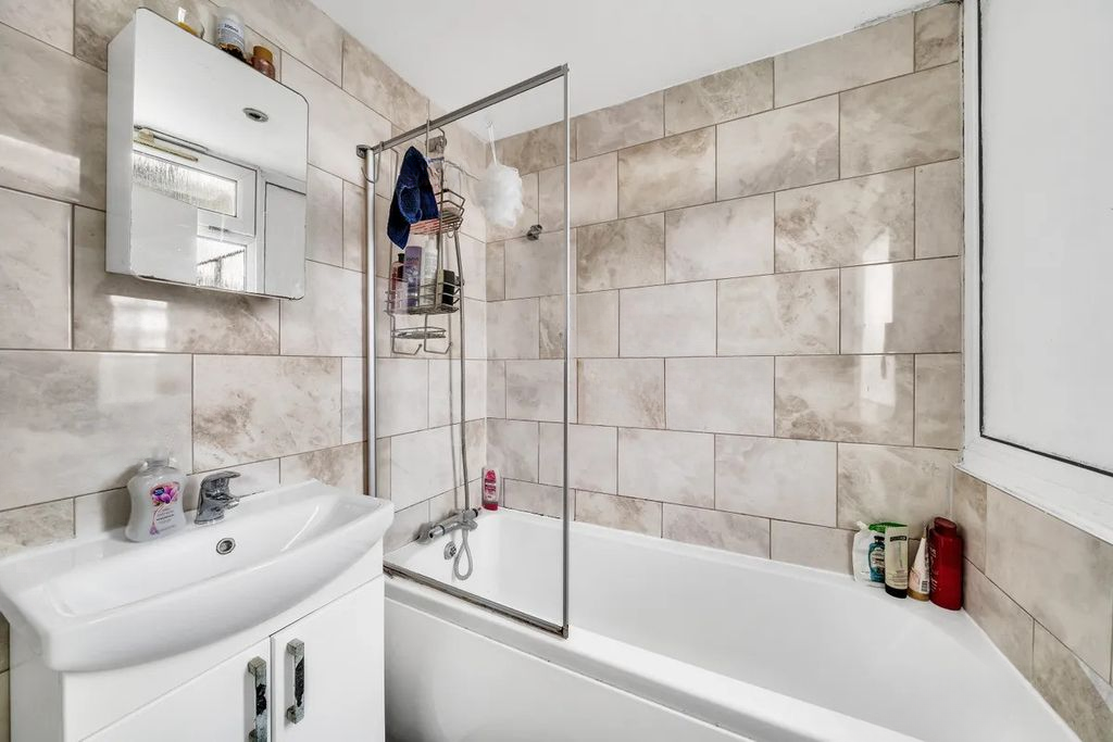 Квартира в Лондоне, Великобритания, 63 м² - фото 1