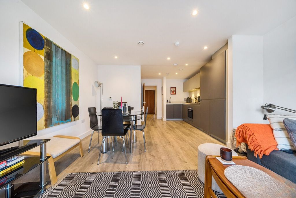 Квартира в Лондоне, Великобритания, 57 м² - фото 1