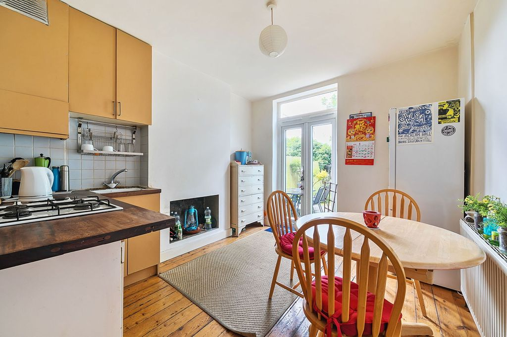 Квартира в Лондоне, Великобритания, 49 м² - фото 1