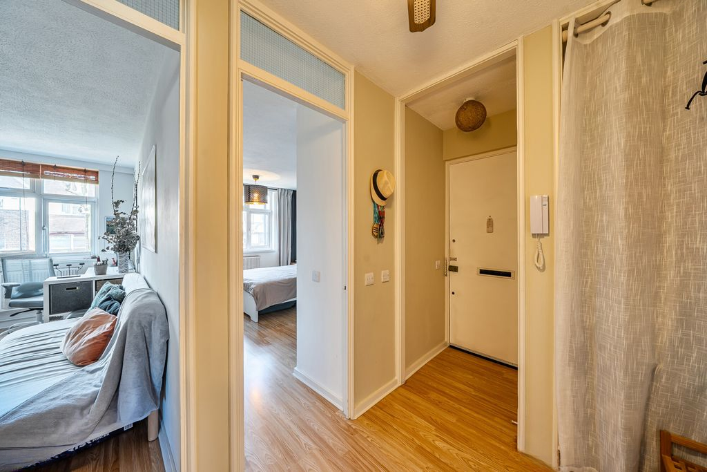 Квартира в Лондоне, Великобритания, 50 м² - фото 1