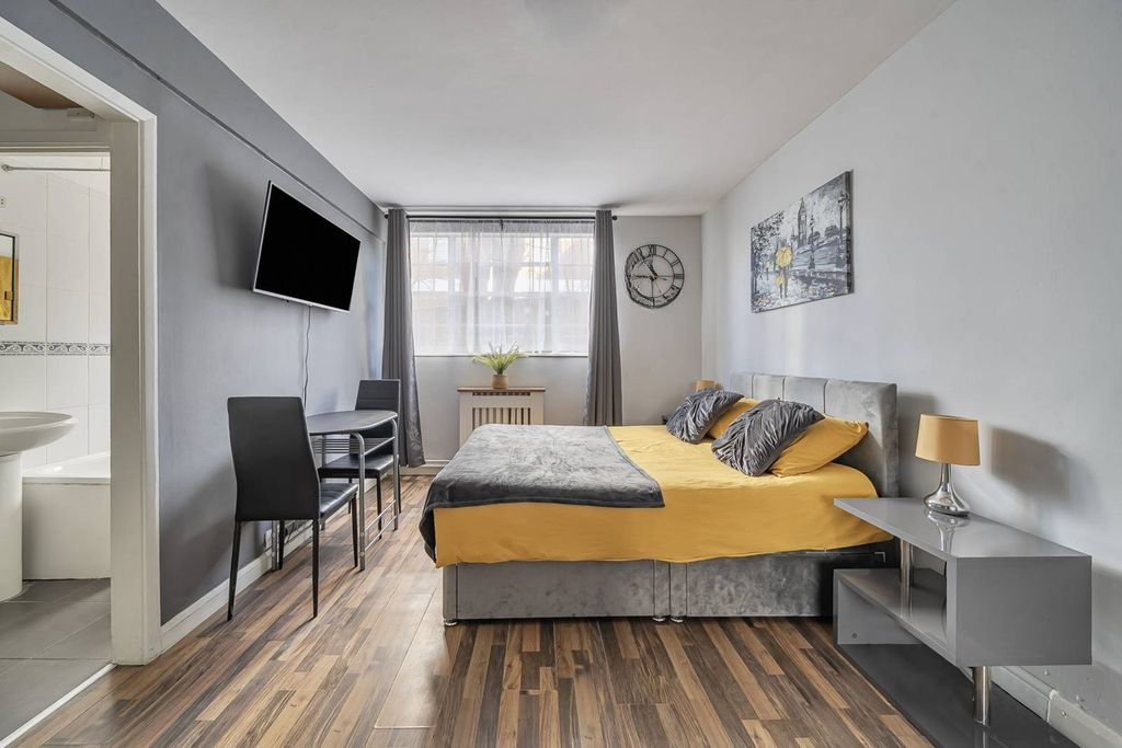 Квартира в Лондоне, Великобритания, 20 м² - фото 2