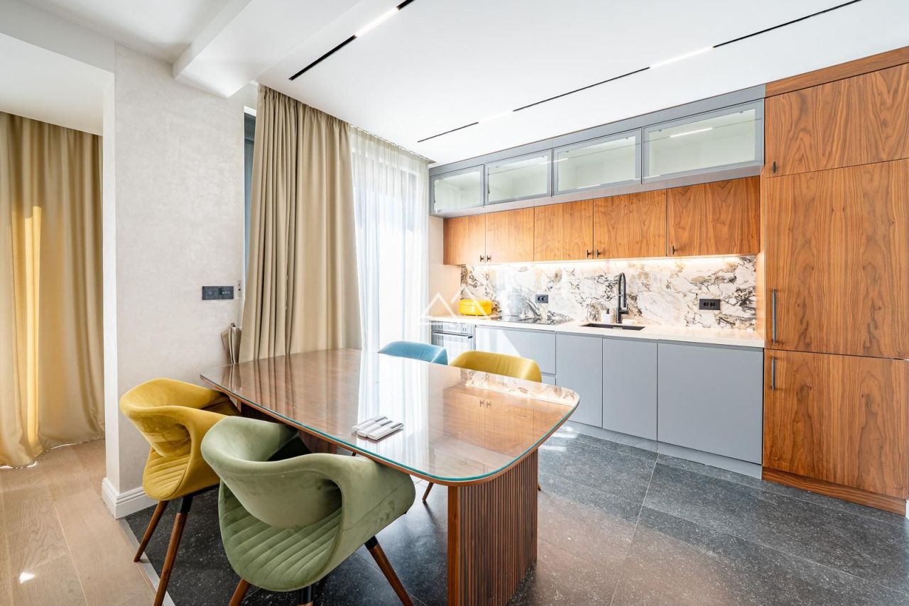 Апартаменты в Тивате, Черногория, 164 м² - фото 8