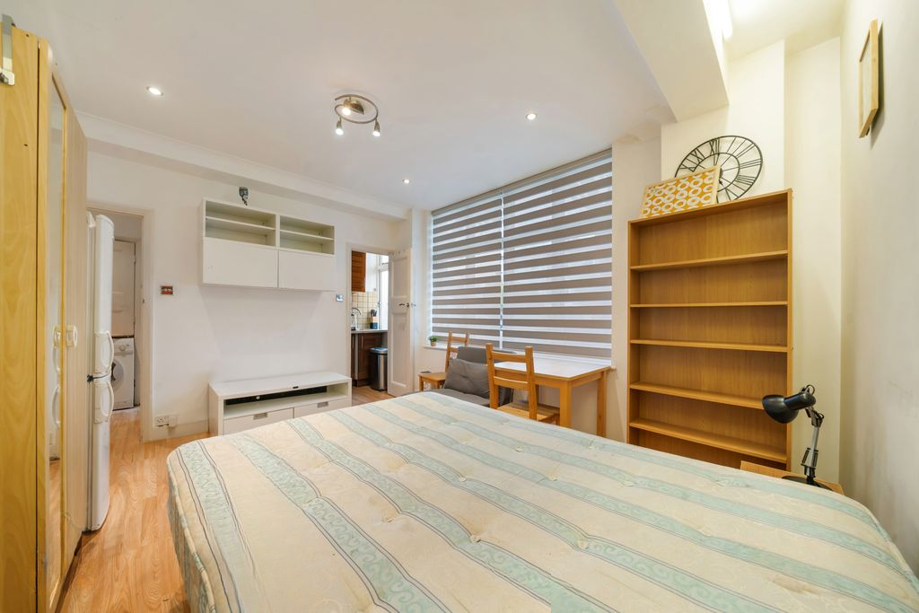 Квартира в Лондоне, Великобритания, 24 м² - фото 2