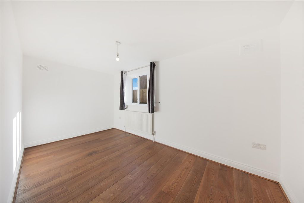 Квартира в Лондоне, Великобритания, 75 м² - фото 2