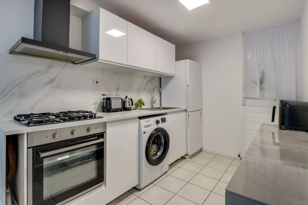 Квартира в Лондоне, Великобритания, 48 м² - фото 2