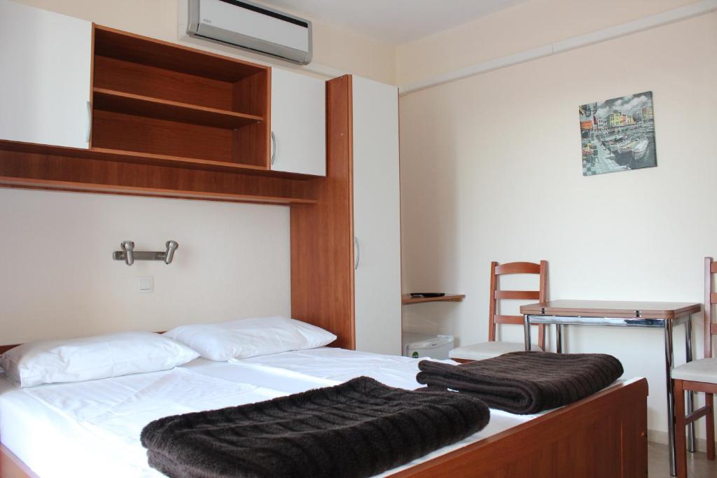 Отель, гостиница в Средней Далмации, Хорватия, 400 м² - фото 14