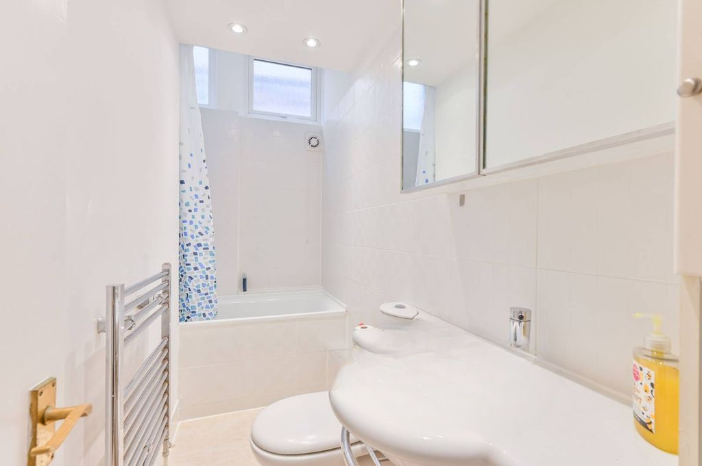 Квартира в Лондоне, Великобритания, 48 м² - фото 2