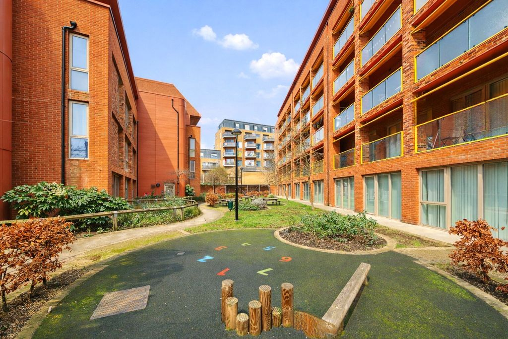 Квартира в Лондоне, Великобритания, 81 м² - фото 3