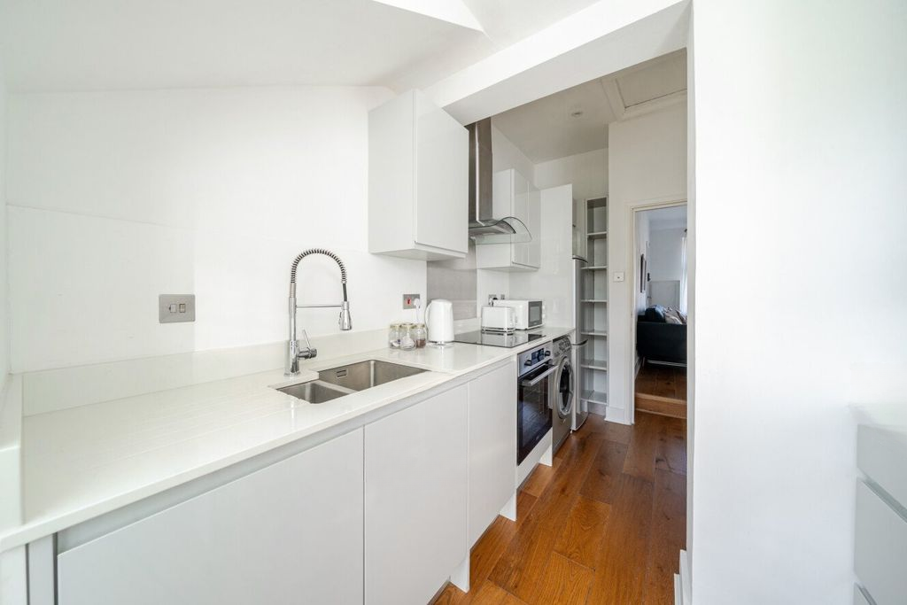 Квартира в Лондоне, Великобритания, 31 м² - фото 3