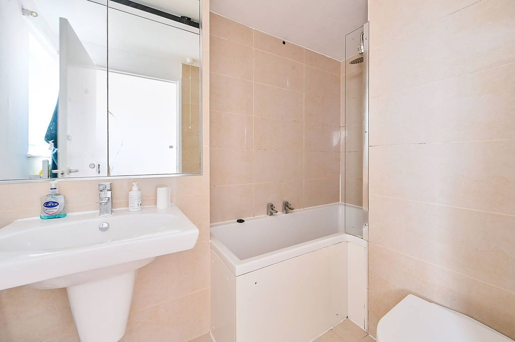 Квартира в Лондоне, Великобритания, 47 м² - фото 3