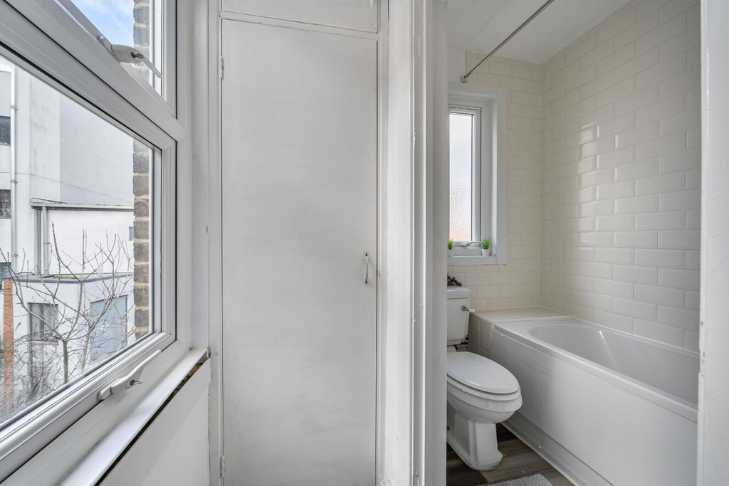 Квартира в Лондоне, Великобритания, 30 м² - фото 5