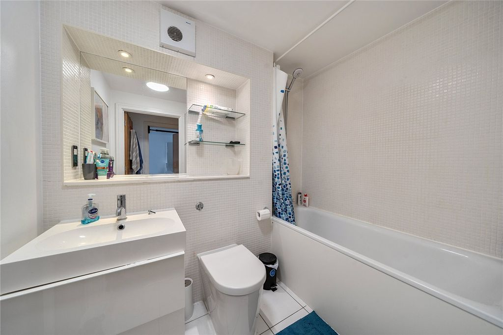 Квартира в Лондоне, Великобритания, 46 м² - фото 5