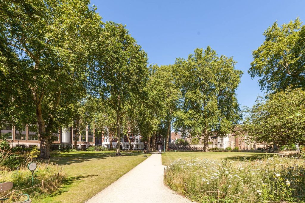 Квартира в Лондоне, Великобритания, 26 м² - фото 5