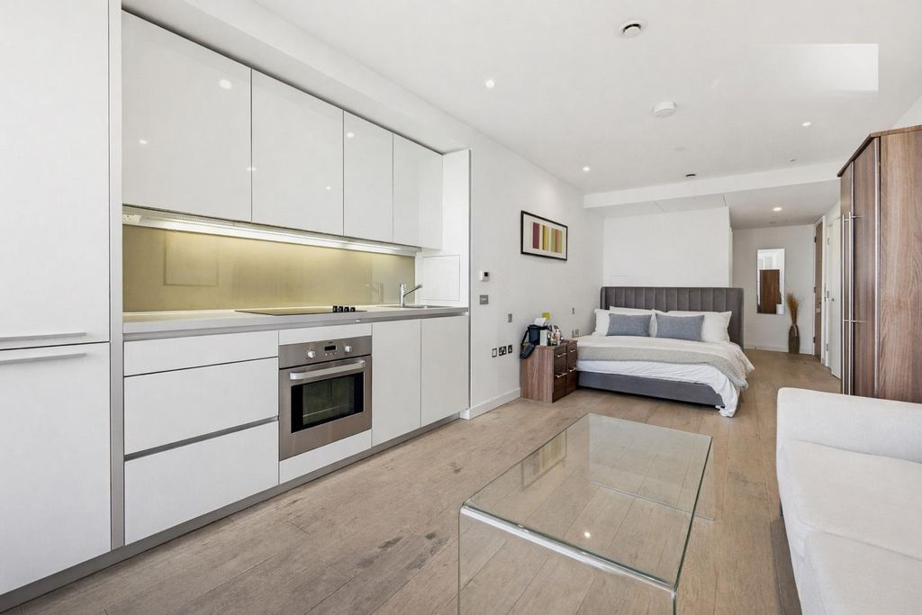 Квартира в Лондоне, Великобритания, 35 м² - фото 6