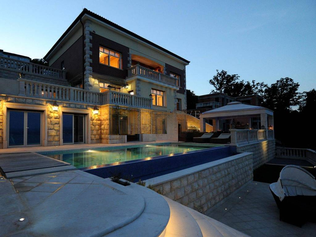 Дом в Опатии, Хорватия, 1 354 м² - фото 6