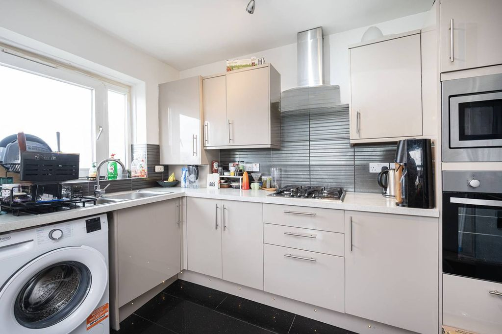 Квартира в Лондоне, Великобритания, 62 м² - фото 6