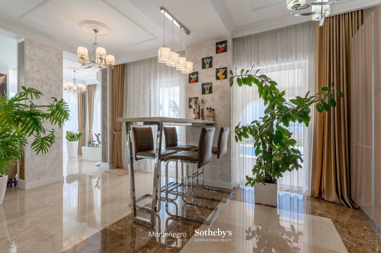 Вилла в Будве, Черногория, 410 м² - фото 9