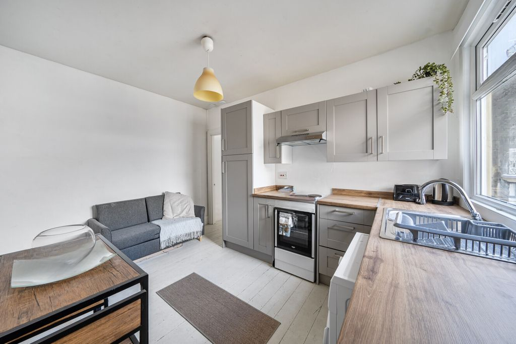 Квартира в Лондоне, Великобритания, 30 м² - фото 7