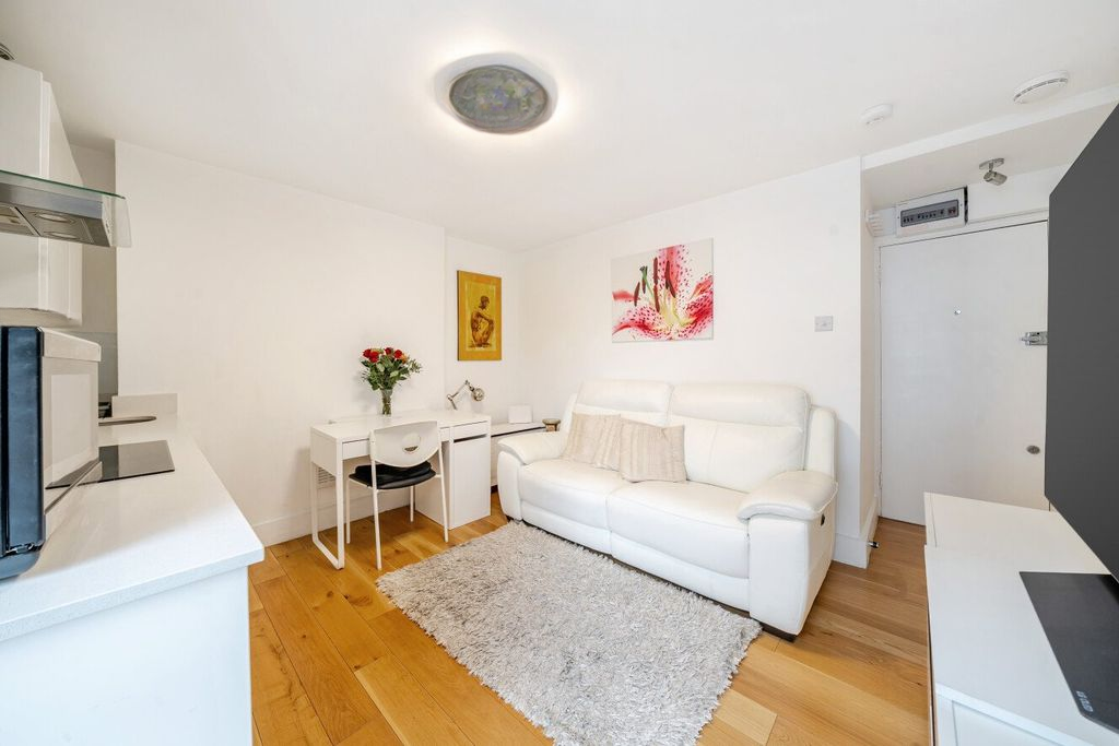 Квартира в Лондоне, Великобритания, 23 м² - фото 7