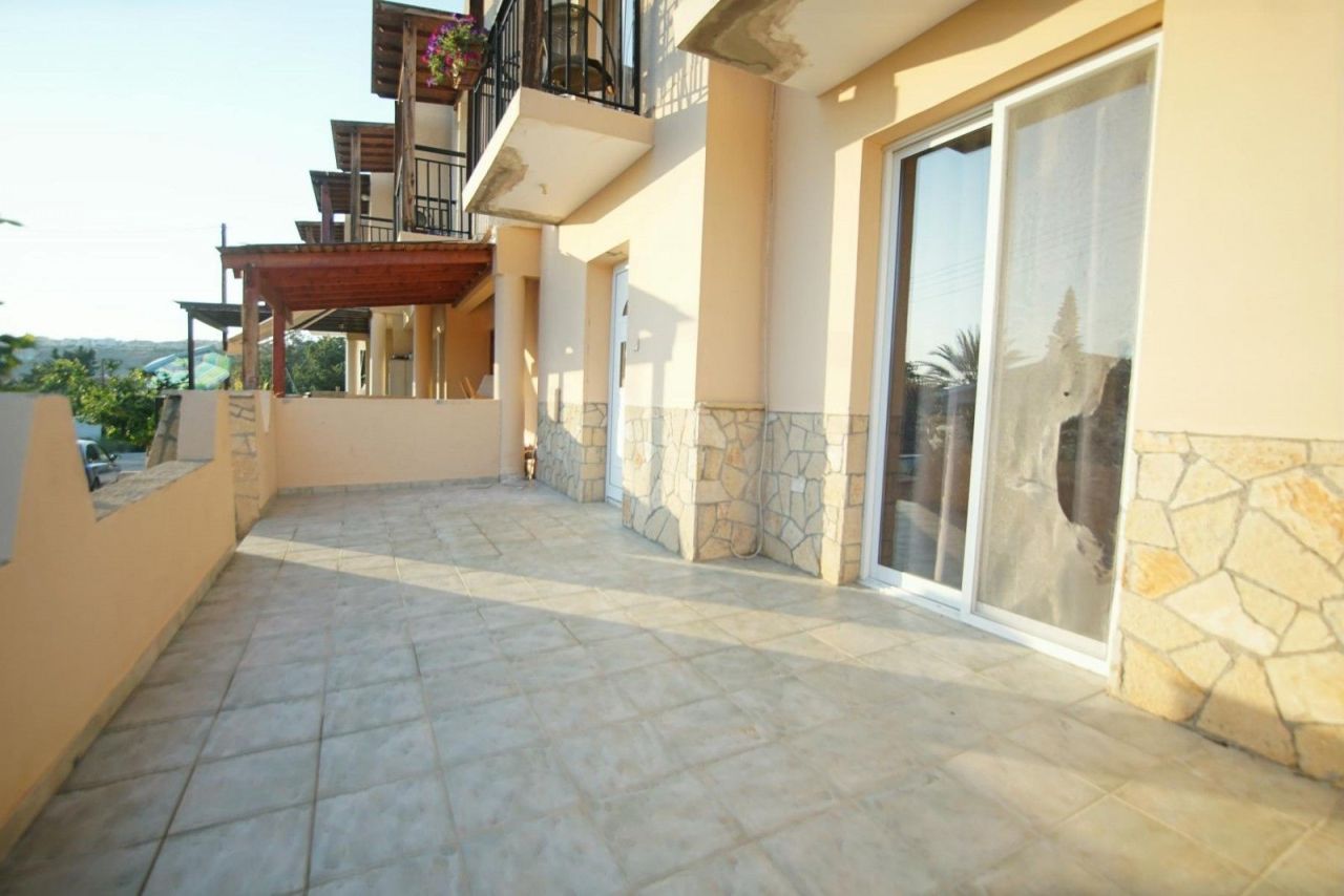 Апартаменты в Пафосе, Кипр, 70 м² - фото 2