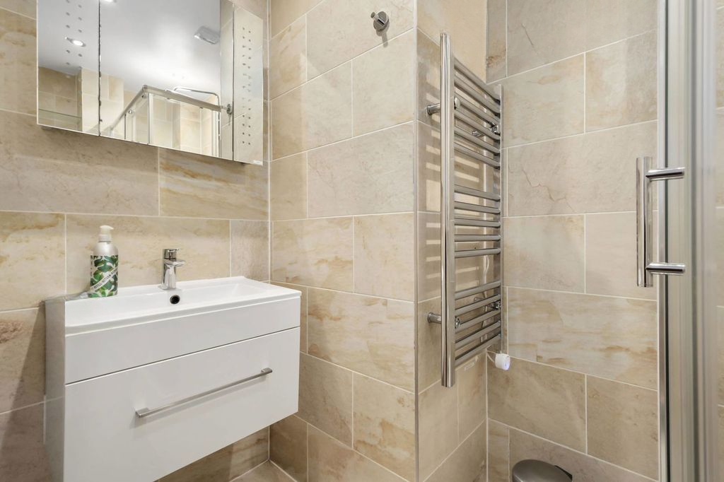 Квартира в Лондоне, Великобритания, 28 м² - фото 8