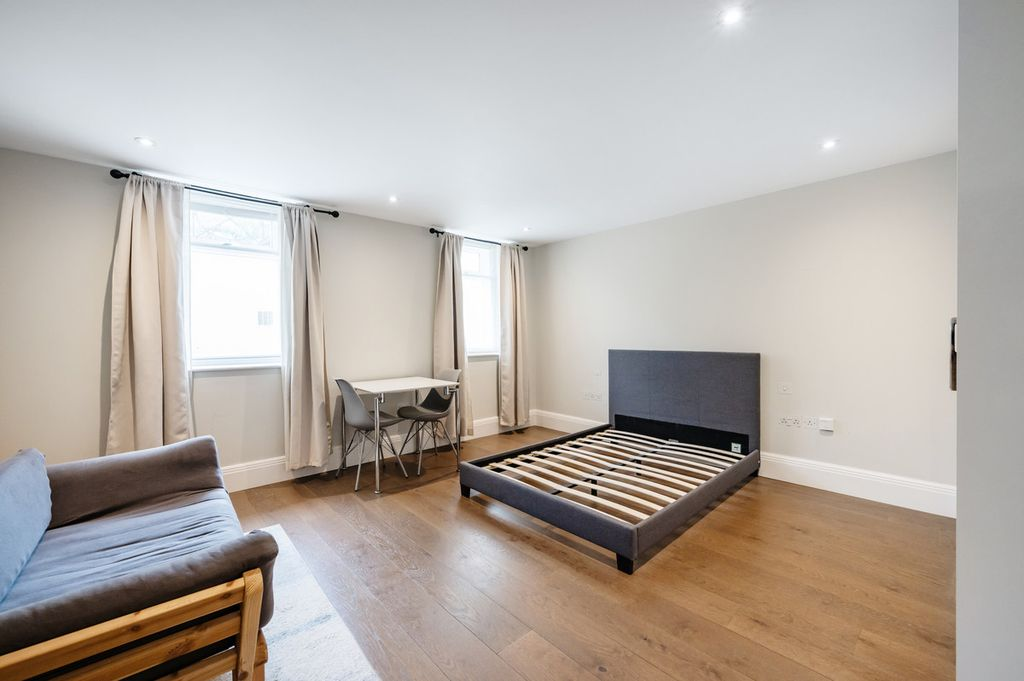 Квартира в Лондоне, Великобритания, 34 м² - фото 8