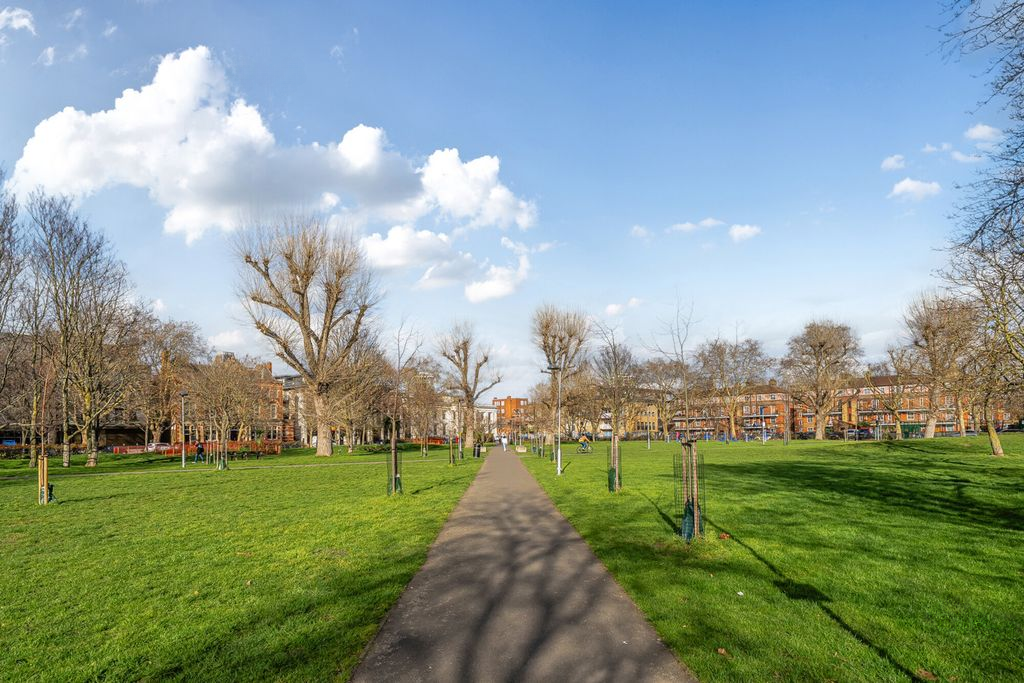 Квартира в Лондоне, Великобритания, 50 м² - фото 8