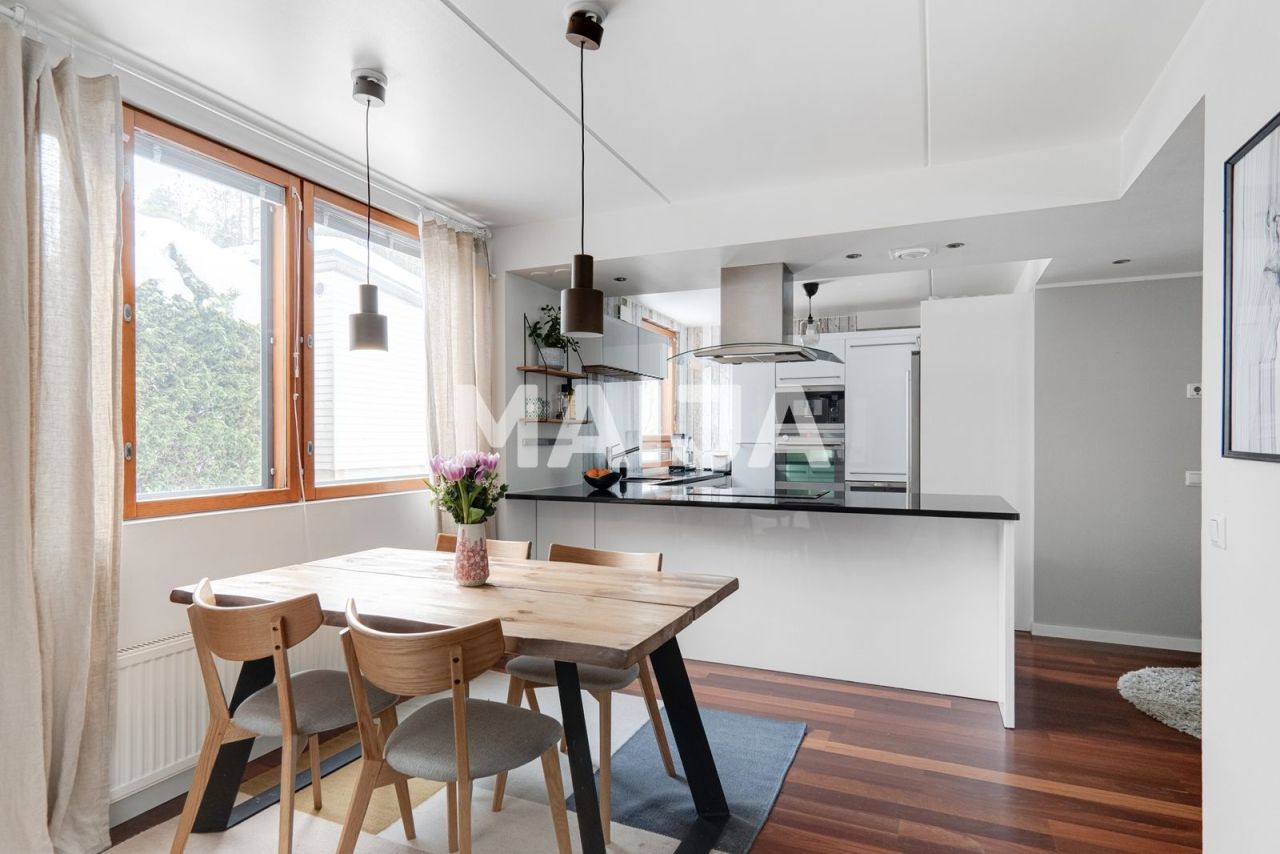 Квартира в Хельсинки, Финляндия, 90 м² - фото 1