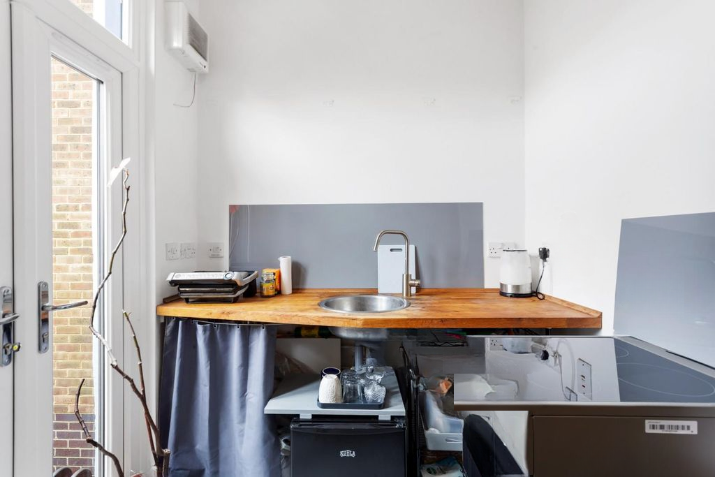 Квартира в Лондоне, Великобритания, 65 м² - фото 8