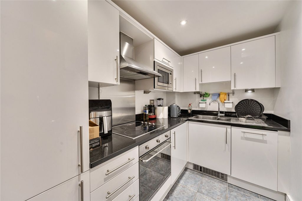 Квартира в Лондоне, Великобритания, 46 м² - фото 9