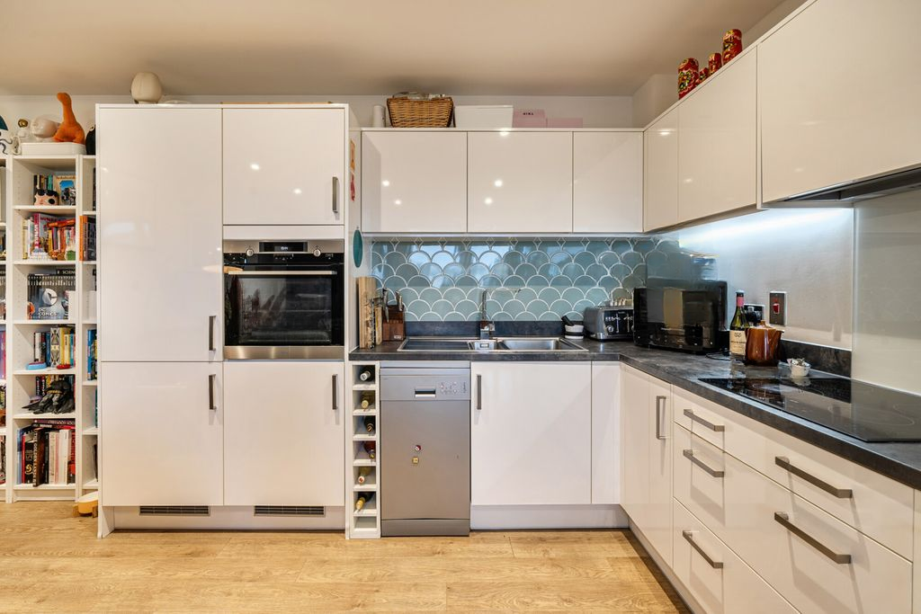 Квартира в Лондоне, Великобритания, 54 м² - фото 9