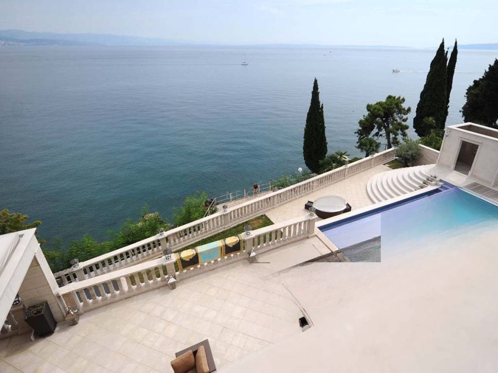 Дом в Опатии, Хорватия, 1 354 м² - фото 9