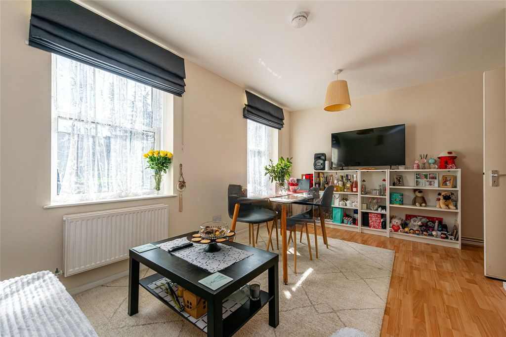 Квартира в Лондоне, Великобритания, 50 м² - фото 10