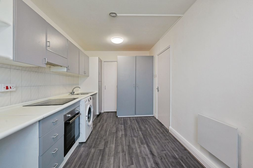 Квартира в Лондоне, Великобритания, 70 м² - фото 11