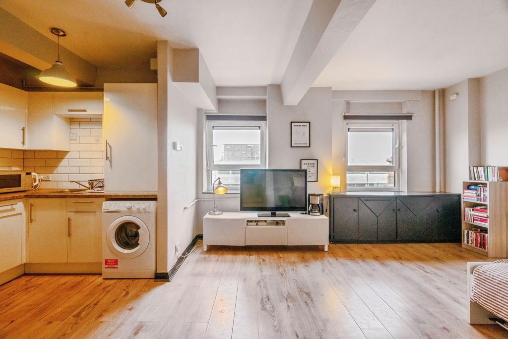 Квартира в Лондоне, Великобритания, 36 м² - фото 13