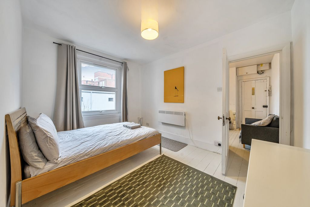 Квартира в Лондоне, Великобритания, 30 м² - фото 15