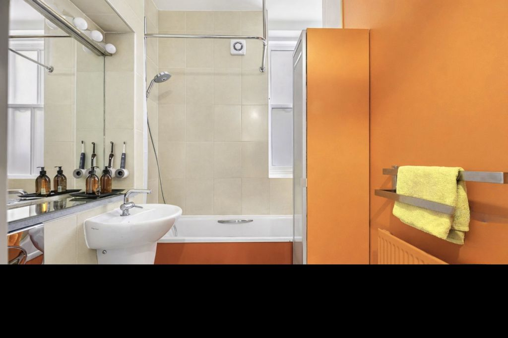 Квартира в Лондоне, Великобритания, 57 м² - фото 15