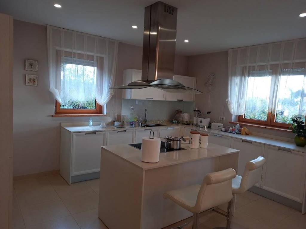 Дом в Опатии, Хорватия, 300 м² - фото 15