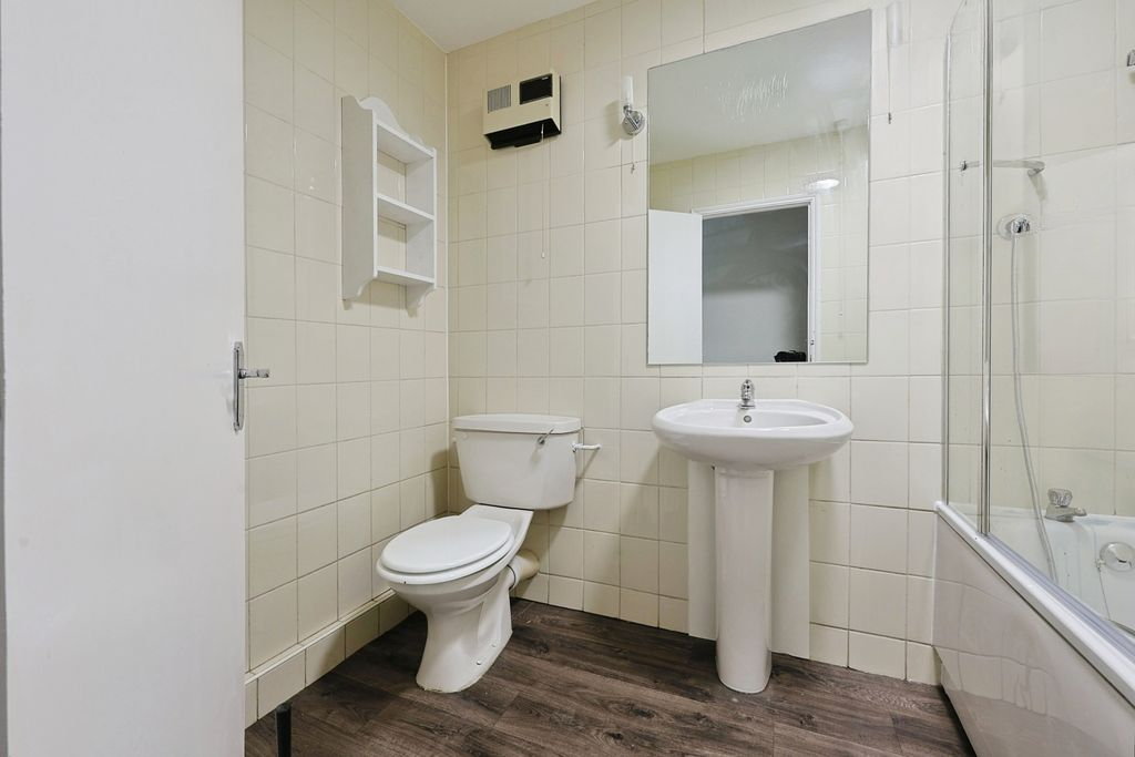 Квартира в Лондоне, Великобритания, 70 м² - фото 16